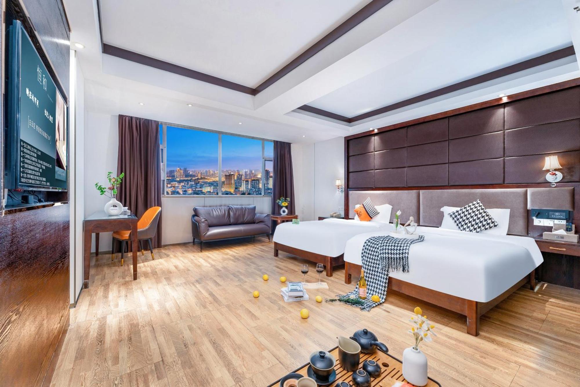 Henghe Selected S Design Hotel - Flagship Store Of Guangzhou Baiyun Railway Station International Convention Center--Reputation Preferred Kültér fotó